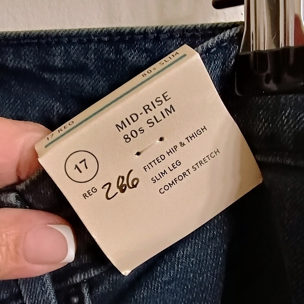 Universal Thread Button Down  Denim Jeans - Picture 6 of 7